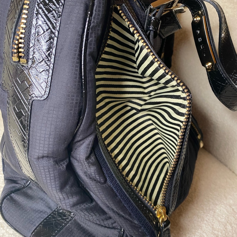 L.A.M.B Gwen Stefani Black Nylon Tote Purse - Picture 4 of 16